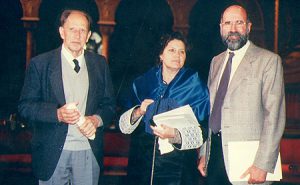 Ramon Margalef amb els professors Mercè Durfort i Joaquim Gosálbez.