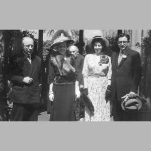 Josep Pascual amb la seva esposa Montserrat de Sans i el matrimoni Manuel Ballester.
