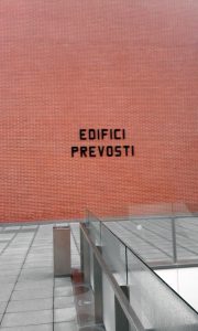 La Facultat de Biologia de la Universitat de Barcelona ha posat el nom de PREVOSTI a un dels seus edificis.