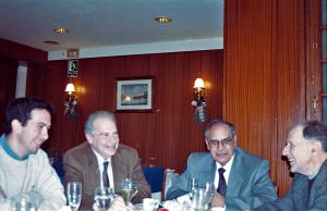 70 aniversario con su hijo Joan, Ramón Margalef y Jacinto Nadal, enero de 2003.