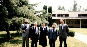 Acte d'homenatge a la facultat de Medicina de Còrdova amb membres del seu departament (de dreta a esquerra): Jordi Domingo, Josep Esquerda (de la facultat de Medicina de Còrdova), Mercè Durfort (facultat de Biologia Universitat de Barcelona), i Carles Solsona (facultat de Medicina de Còrdova), 1990.